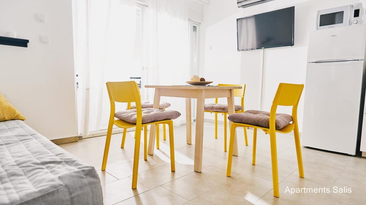 Salis Apartments Vrsi Extérieur photo