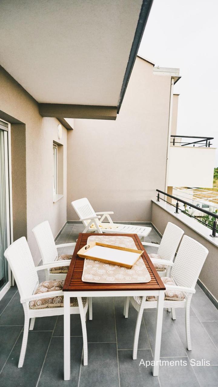 Salis Apartments Vrsi Extérieur photo